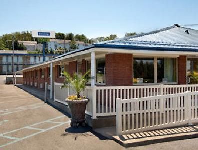Travelodge מורגנטאון מראה חיצוני תמונה